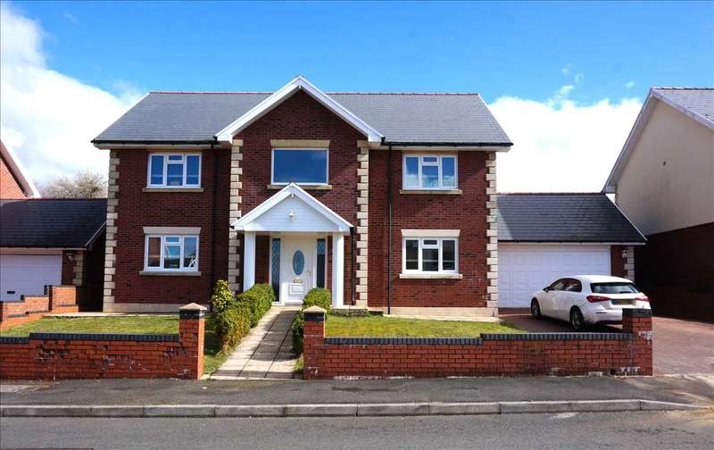 4 Bedrooms Detached House for sale in Clos Trefenty, Cefneithin, Llanelli, SA14