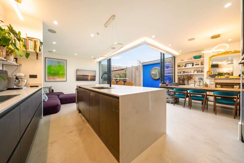 5 Bedrooms Property for sale in Glenhurst Avenue, Dartmouth Park, London, NW5