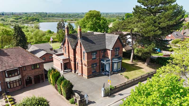 5 Bedrooms Property for sale in Eccleshall Road, Stafford, ST16