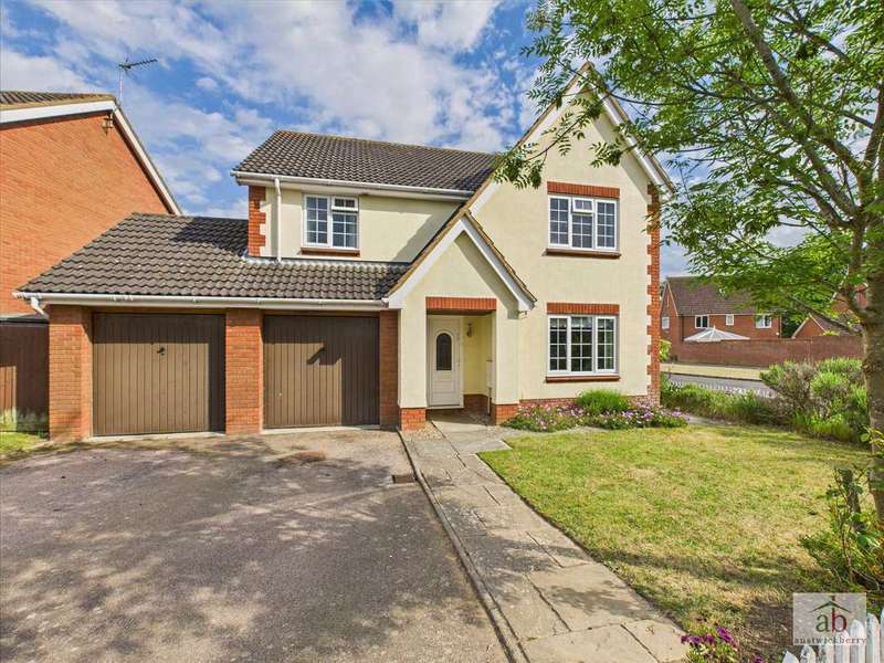 4 Bedrooms Detached House for sale in Howlett Close, Kesgrave, IP5