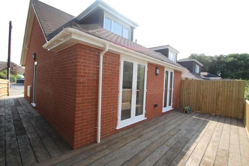 2 Bedrooms Terraced House For Sale In Hengistbury Head 2 Bedrooms Terraced House For Sale In Hengistbury Head
