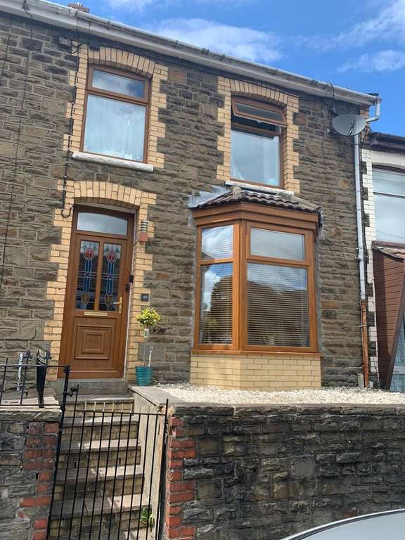Properties for Sale in Bargoed, Bargoed Mid