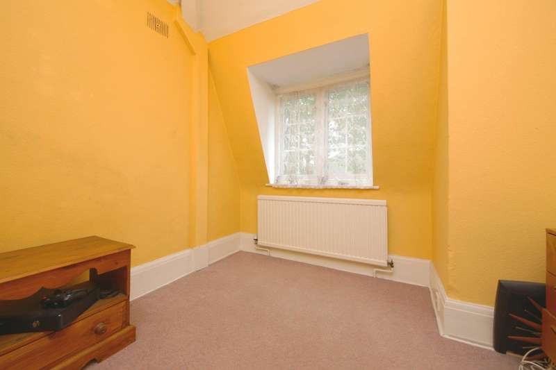 Property for Sale in Swains Lane, Highgate, London, N6