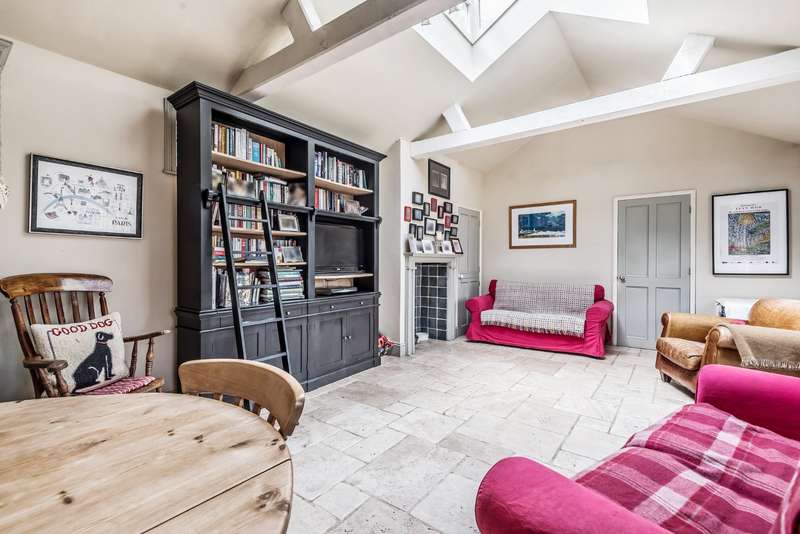 Property for Sale in Newmarket Road, Norwich, Nr2