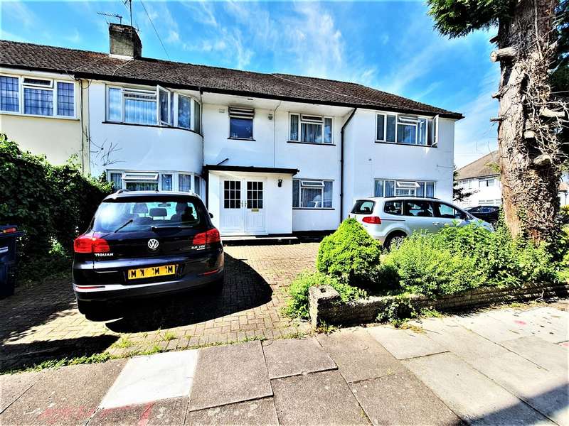 Properties for Sale in Edgware, Canons Drive Edgware Middlesex
