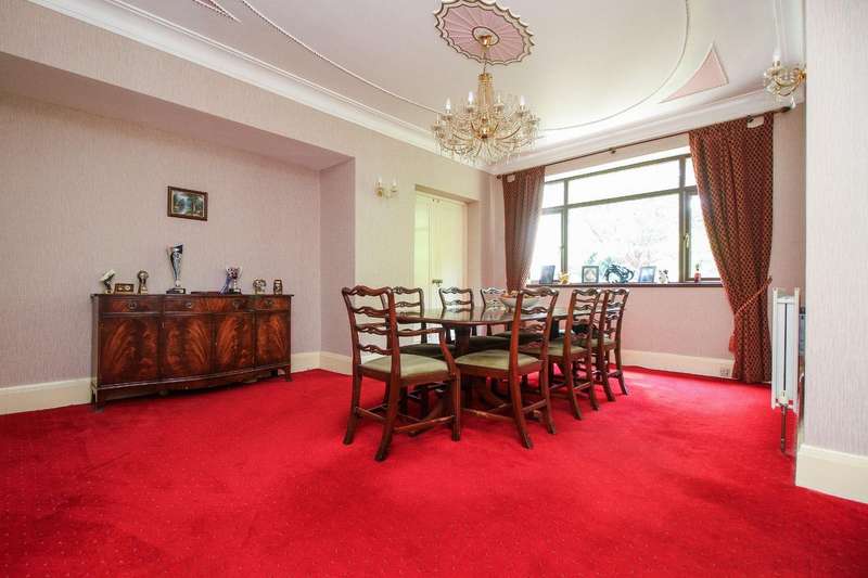 Property for Sale in South Drive, Woolsington, Newcastle Upon Tyne