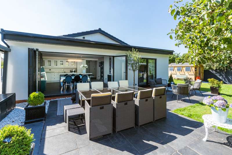 Properties for Sale in Stourbridge, Bridgnorth Road Stourbridge West