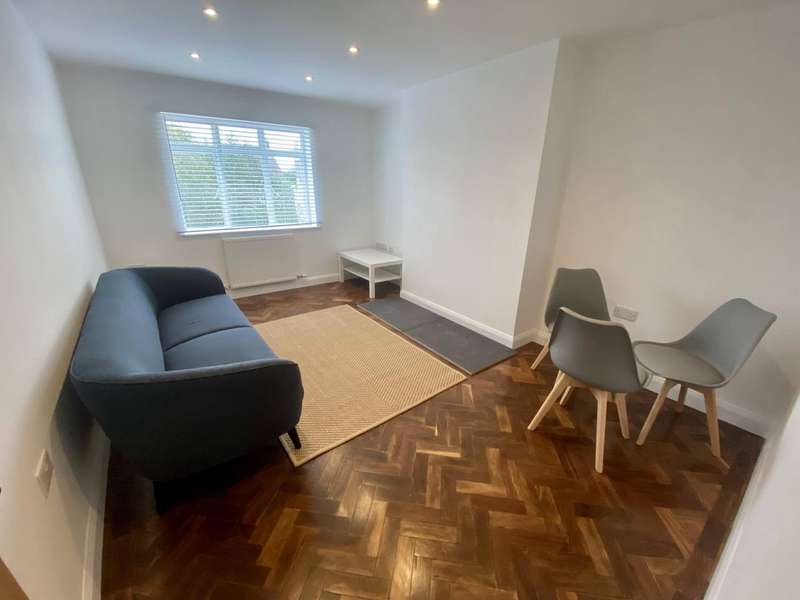 Property to rent in Student Apartment Near St Lukes Campus Warren House, Magdalen Road, Ex2