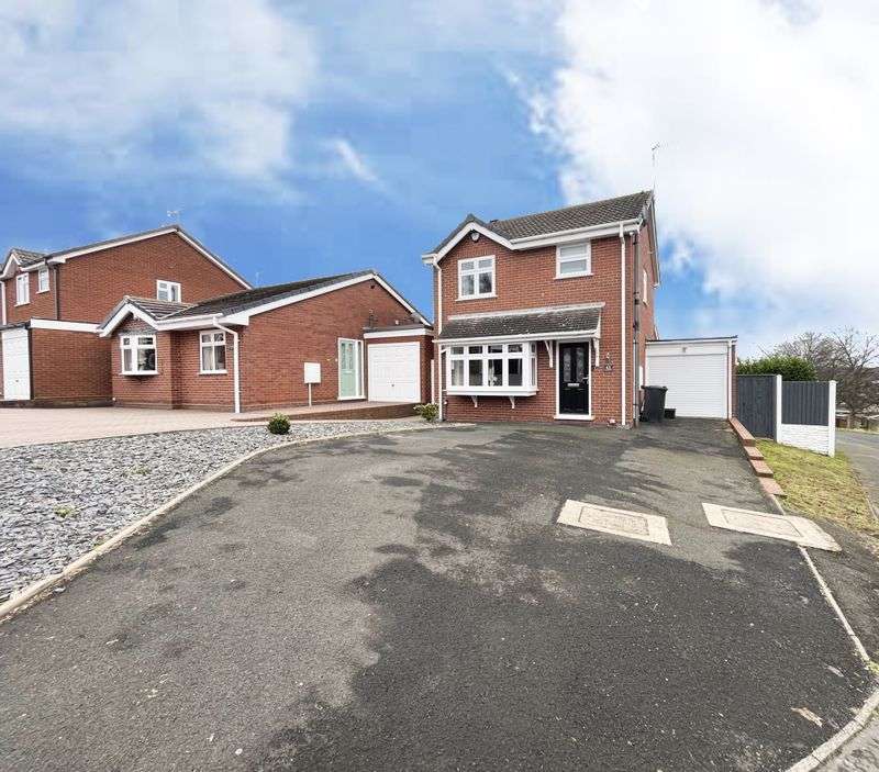 Property for Sale in Weavers Rise, Netherton, Dudley, Dy2