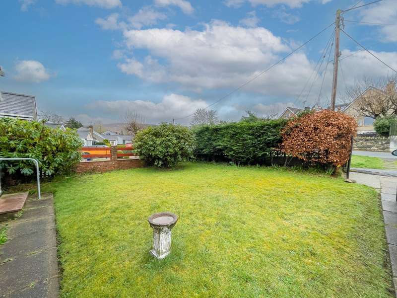 Property for Sale in Copper Beeches, Glanffynnon, Llanrug, Caernarfon