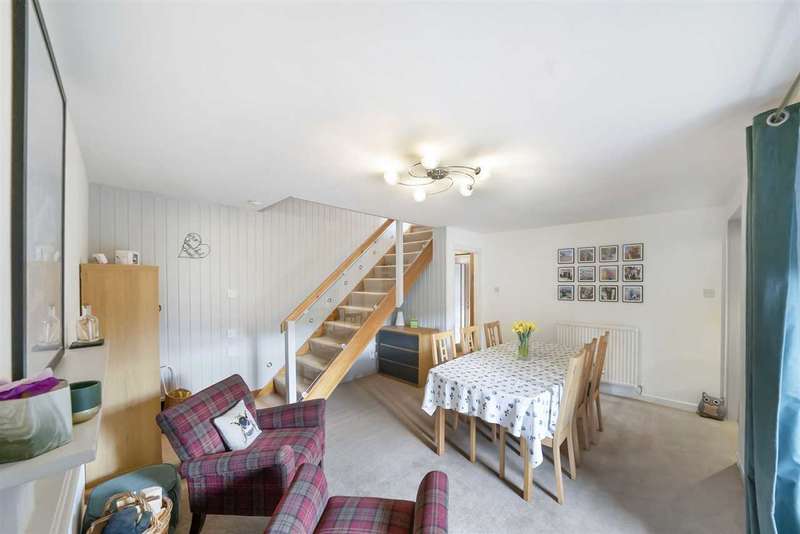 Property for Sale in Main Street, Low Valleyfield, Ky12