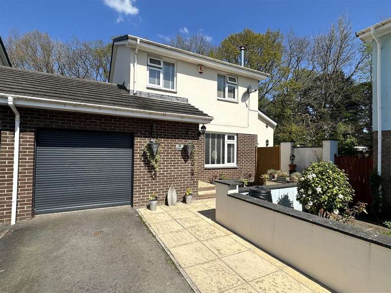 Property for Sale in Westaway Close, Barnstaple, Ex31