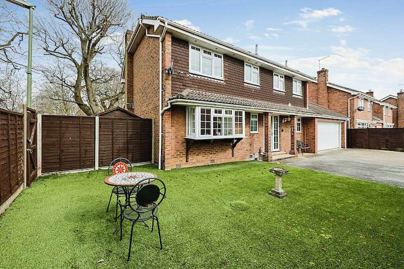 Properties for Sale in Waterlooville, Crookhorn Waterlooville Hampshire