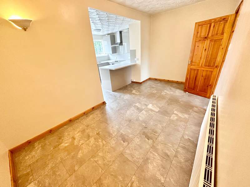 Property to rent in New Houses, Pantygasseg, Pontypool, Np4