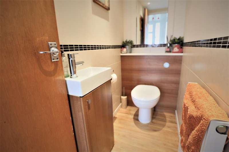 Property for Sale in The Verlands, Cowbridge, Vale Of Cf71