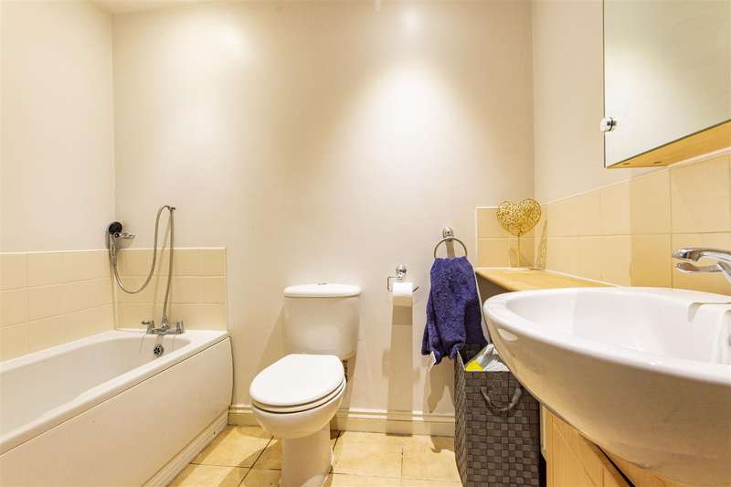 Property for Sale in Wilden Croft, Brimington, Chesterfield, S43