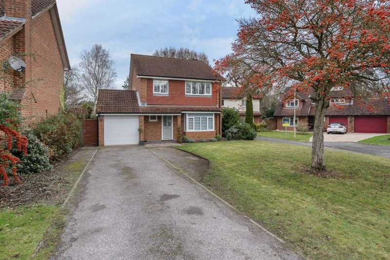 Properties for Sale in Fleet, Gu526tb