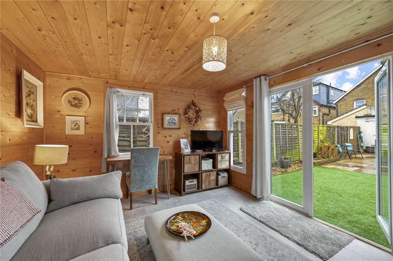 Property for Sale in Sunbury Lane, Waltononthames, Surrey, Kt12