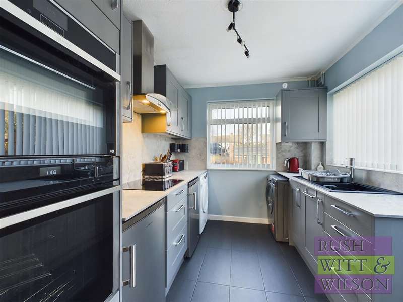 Property for Sale in Parkstone Road, Hastings, Tn34