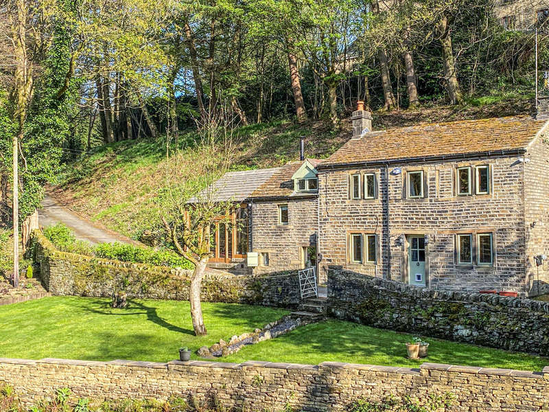 Properties for Sale in Holmfirth, Holmfirth West Yorkshire