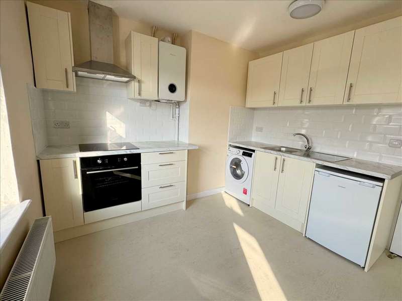 Property to rent in Camden Road, Tunbridge Wells, Tn1