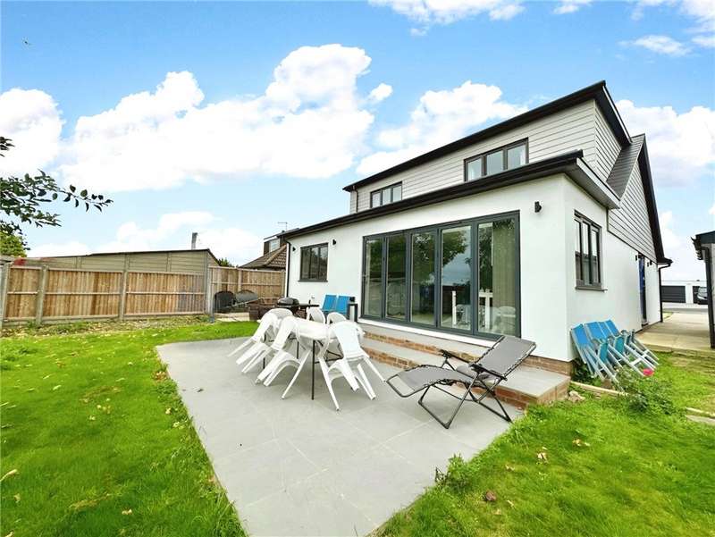 Properties for Sale in Waterlooville, Wecock Farm Waterlooville Hampshire