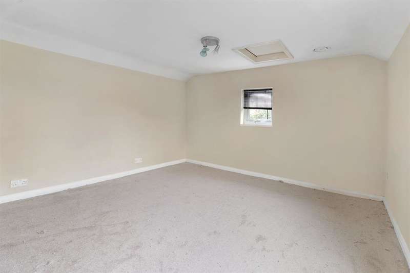 Property for Sale in Winstanley Road, Wellingborough, Nn8