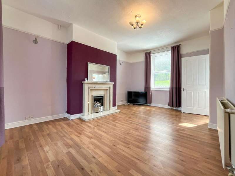 Property for Sale in Staincliffe Road, Dewsbury, Wf13