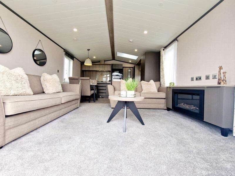 Property for Sale in Mill Lane, Hawksworth, Leeds, Ls20