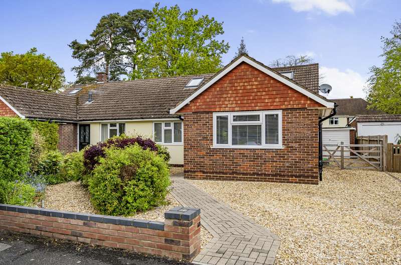 Properties for Sale in Fleet, Fleet Hampshire