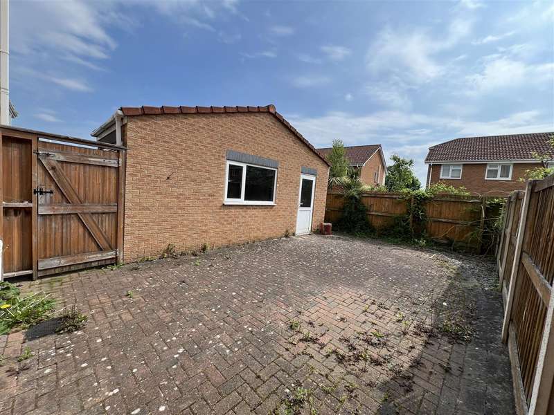 Property for Sale in Gleneagles Close, Pensby, Wirral, Ch61