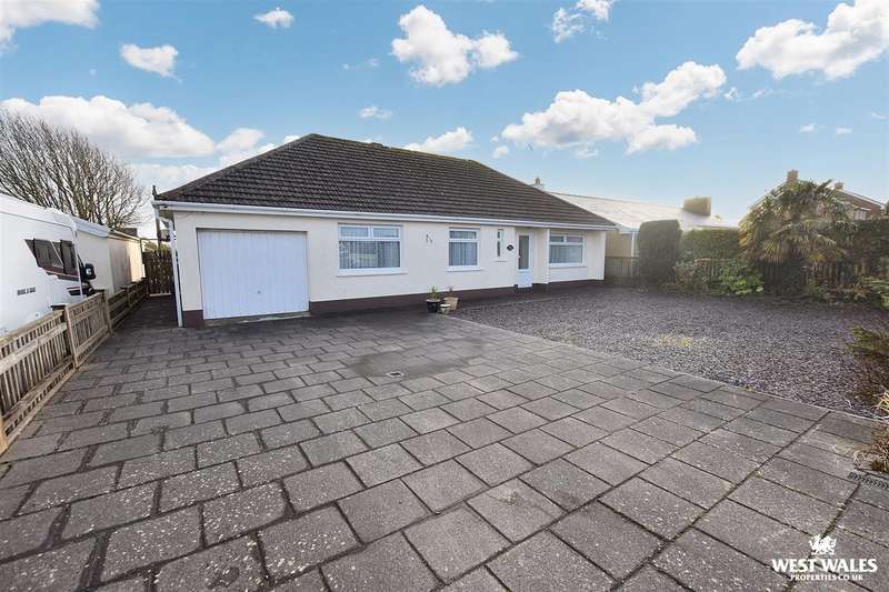 3 Bedrooms Detached Bungalow for sale in Haven Road, Haverfordwest, SA61