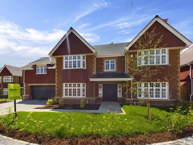 4 Bedrooms Detached House for sale in Coed Pengam Beaufort Park, Lisvane, Cardiff, CF14