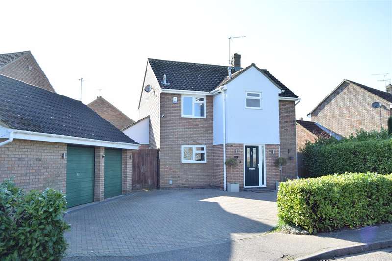 4 Bedrooms Detached House