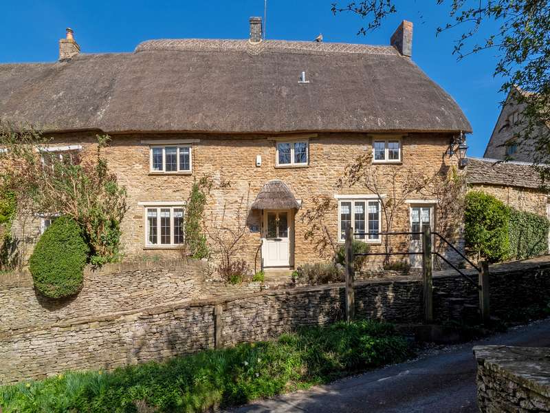 5 Bedrooms Cottage House for sale in Blacksmiths Hill Aynho Banbury, Oxfordshire, OX17