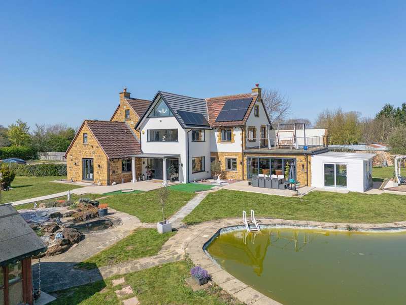 6 Bedrooms Detached House for sale in Southam Road Farnborough Banbury, Oxfordshire, OX17