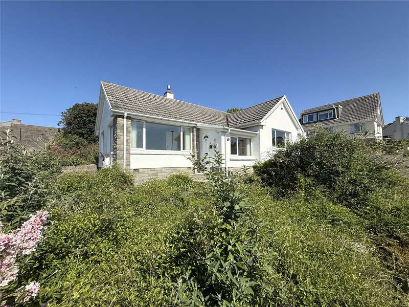 2 Bedrooms Bungalow for sale in Marlborough Close, Ilfracombe, Devon, EX34
