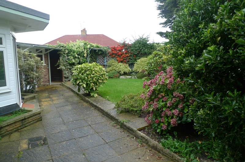 Property for Sale in St Edmunds Road, Acle, Nr13
