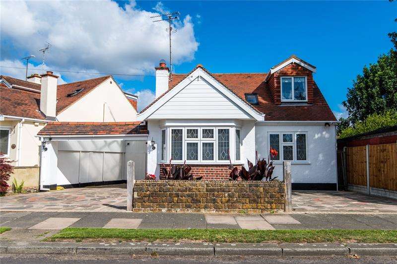 Properties for Sale in Southendonsea, Walsingham Road Southendonsea