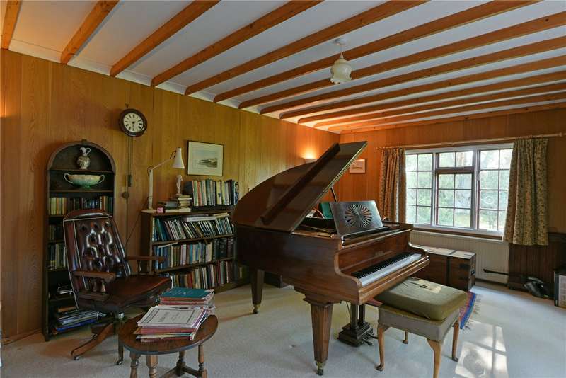 Property for Sale in Sutton, Woodbridge, Suffolk, Ip12