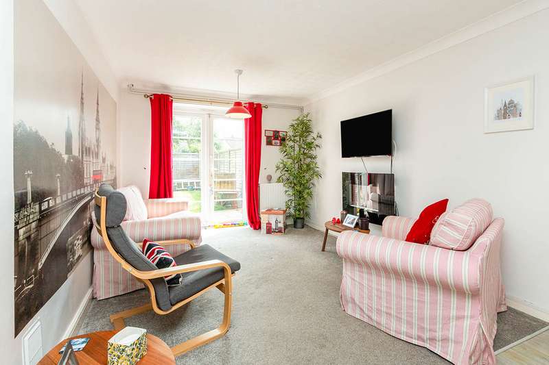 Property for Sale in Bolton Crescent, Basingstoke, Hampshire, Rg22