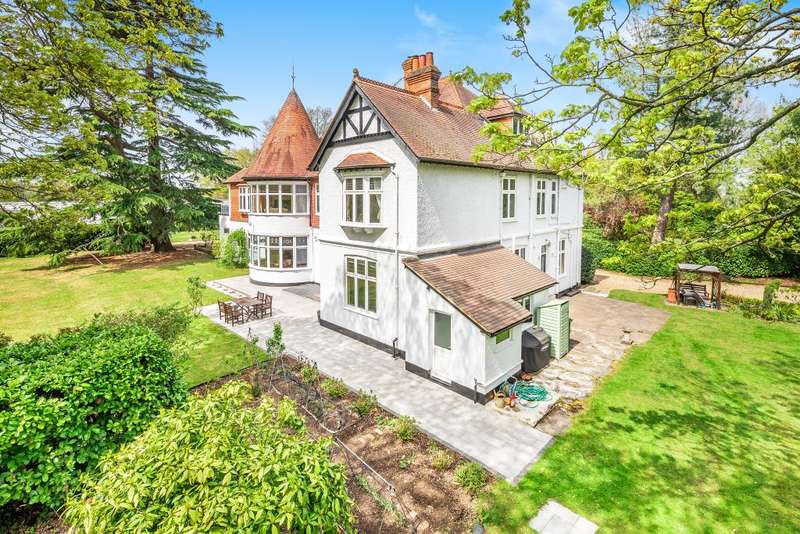 Properties for Sale in Chertsey, Chertsey Surrey