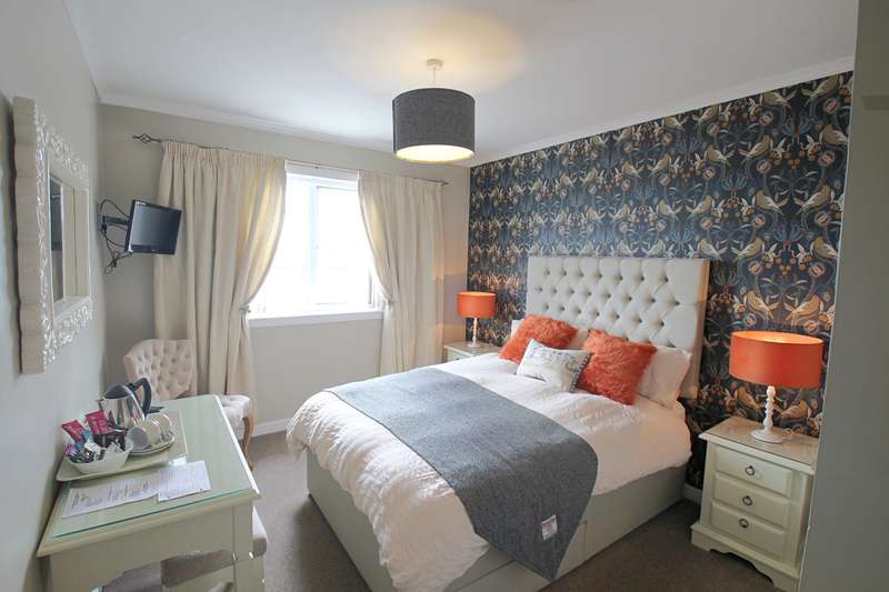 Property for Sale in Newton Street, Stornoway, Hs1