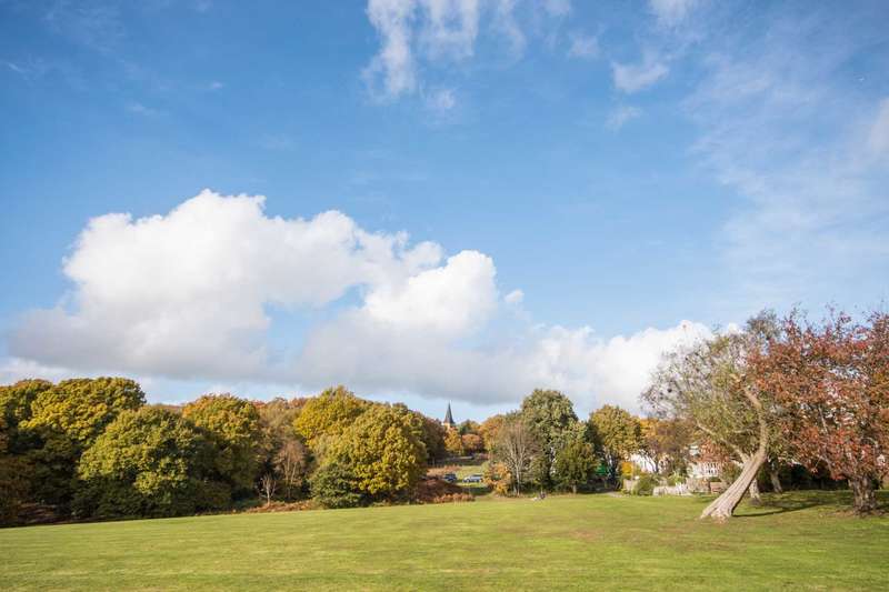 Property for Sale in Castle Street, Southborough, Tunbridge Wells