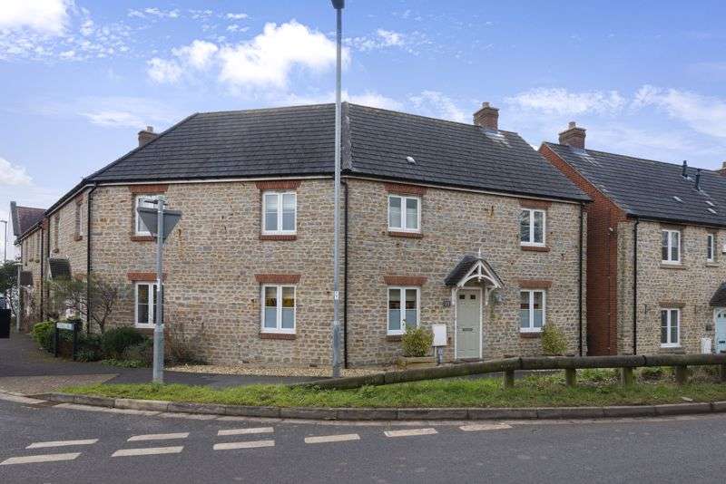 Properties for Sale in Bruton, Burrowfield Close Bruton Somerset