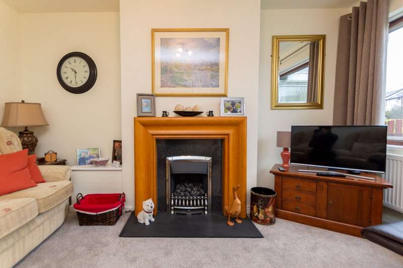 Property for Sale in Copper Beeches, Glanffynnon, Llanrug, Caernarfon