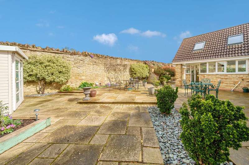 Property for Sale in Main Road, Biddenham, Mk40