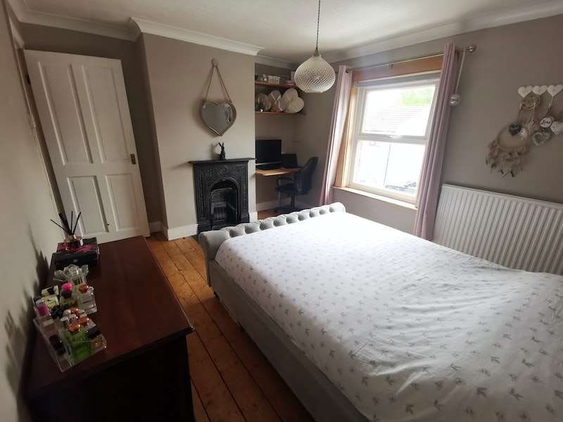 Property for Sale in Lagham Road, Godstone, Surrey, Rh9