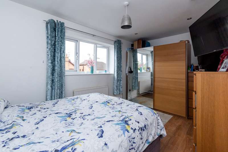 Property for Sale in Soane Close, Ashtoninmakerfield, Wigan, Wn4