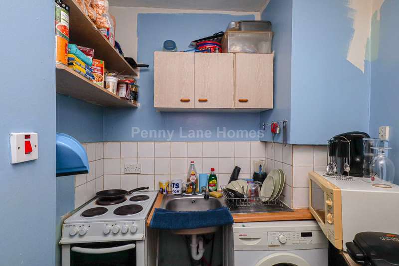 Property for Sale in Main Road, Elderslie, Pa5